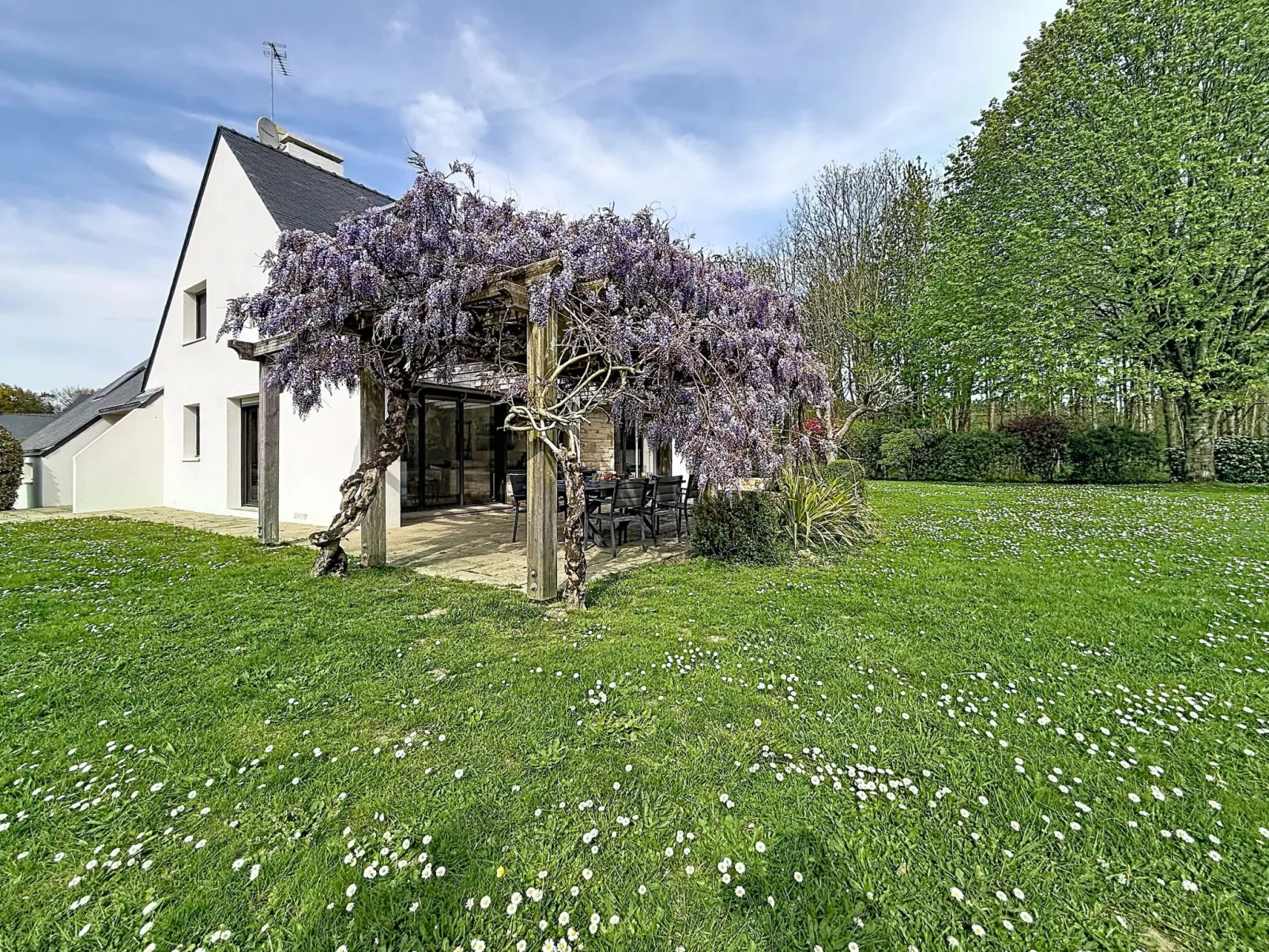 Villa Kerpunce - Buiten