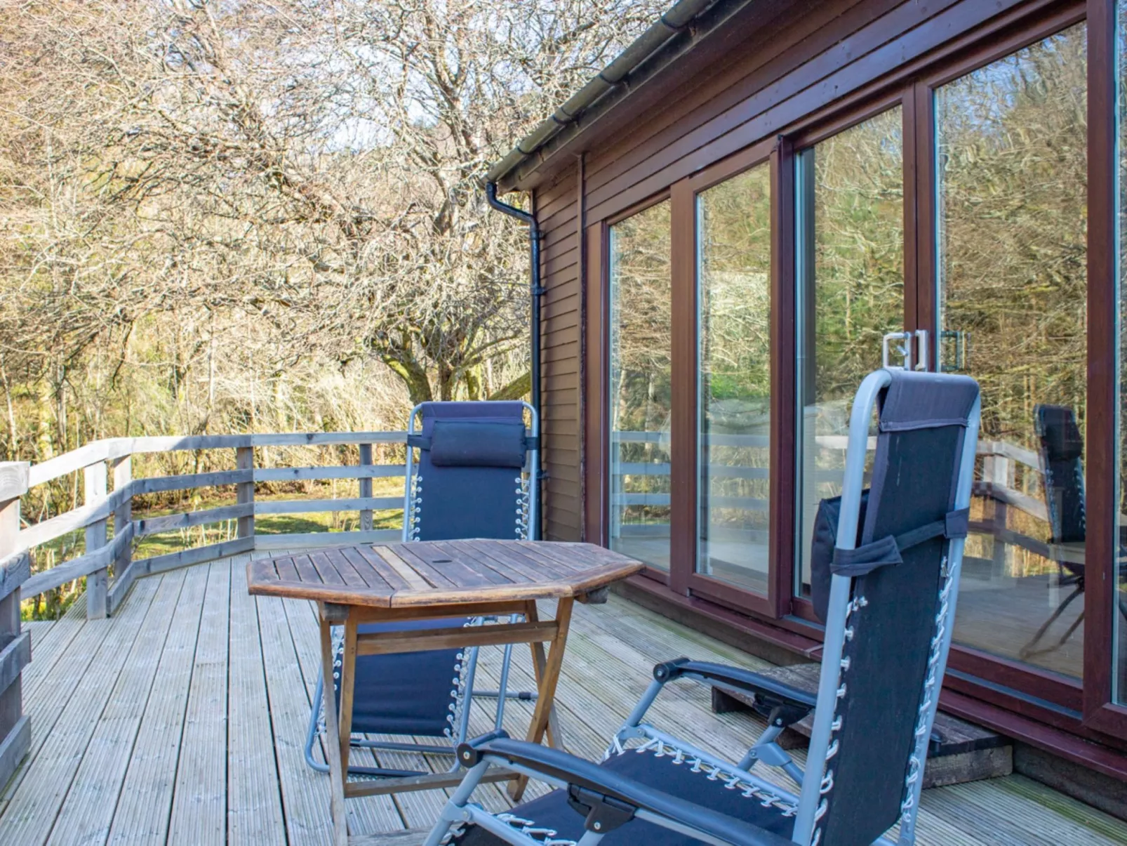 Blue Lobster - Buiten