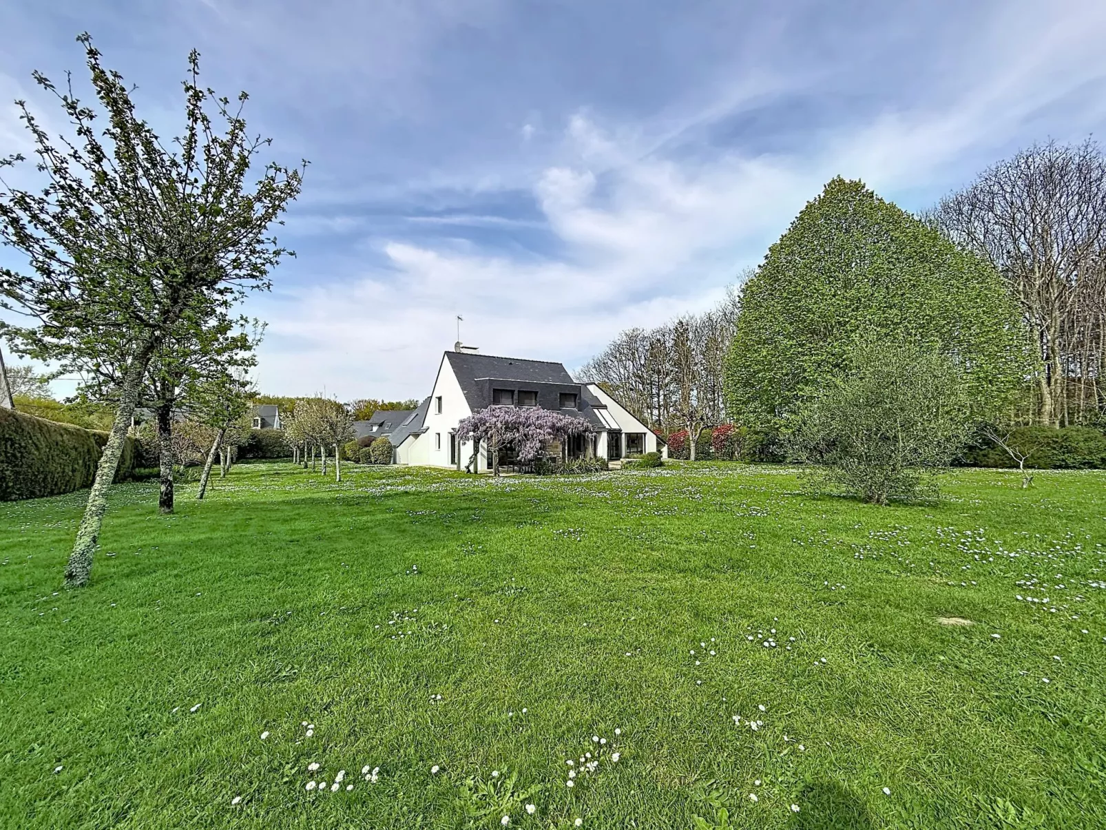 Villa Kerpunce - Buiten