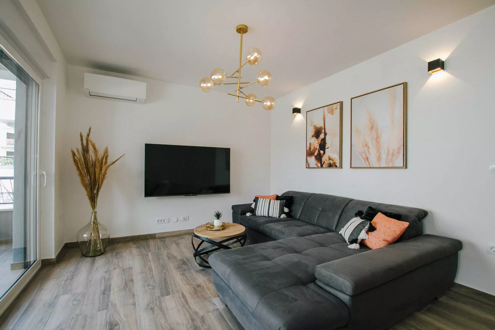 Spacious Luxury Trogir Apartments - Classic Two Bedroom Apartment (Coral)