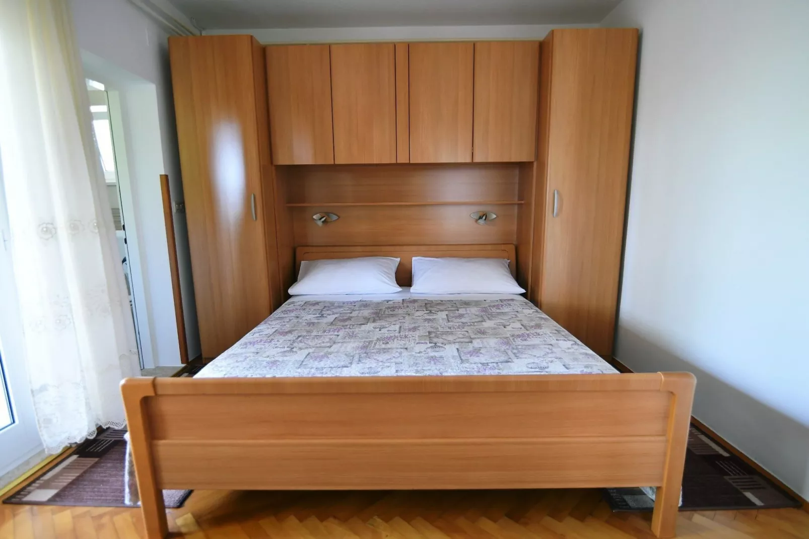 Scenic Retreat Rooms and Family Apartments - Double Room with Sea View 4