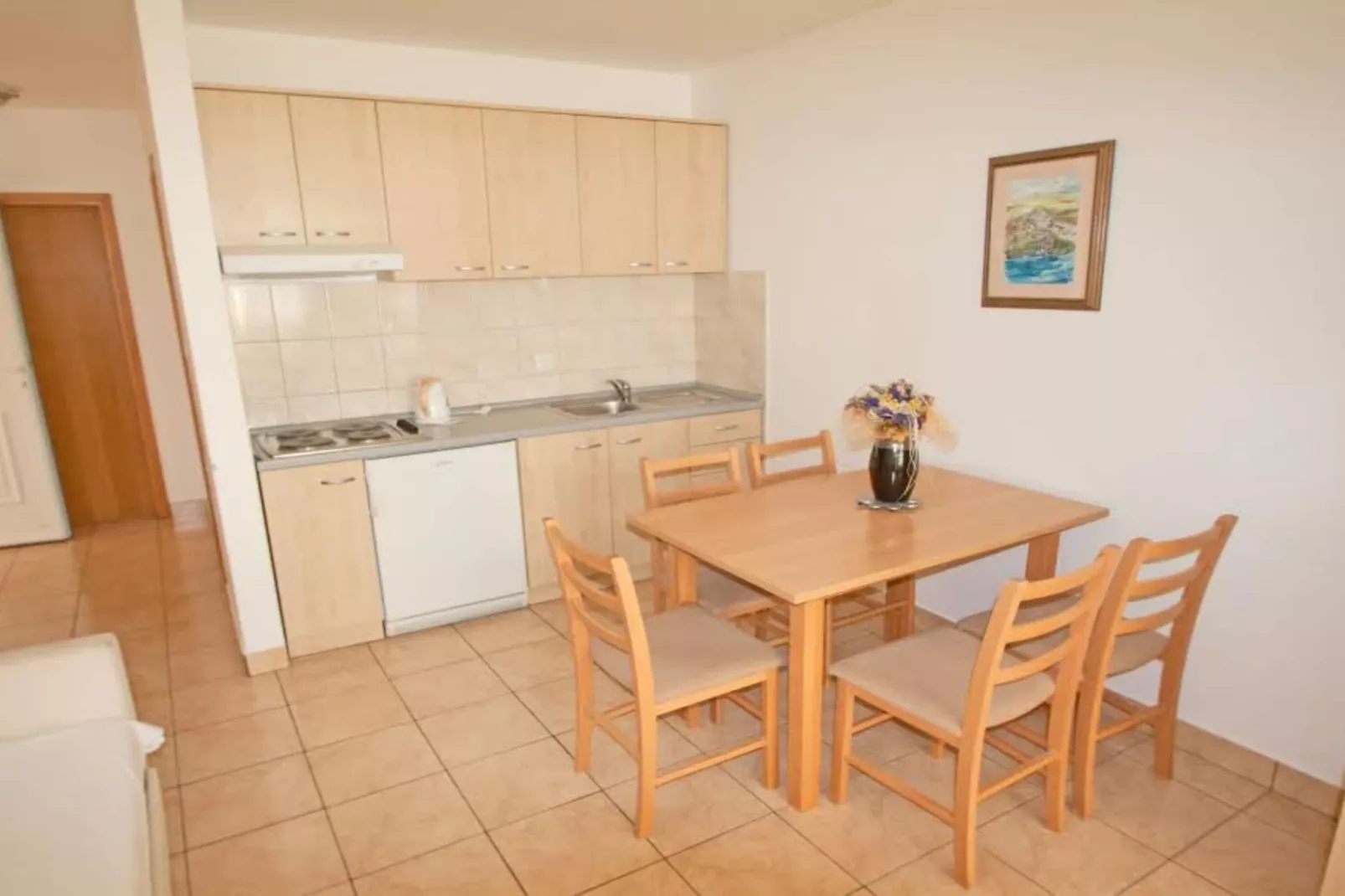 Beachfront Apartments Tamarix - Superior One Bedroom Apartment (Grand) 2
