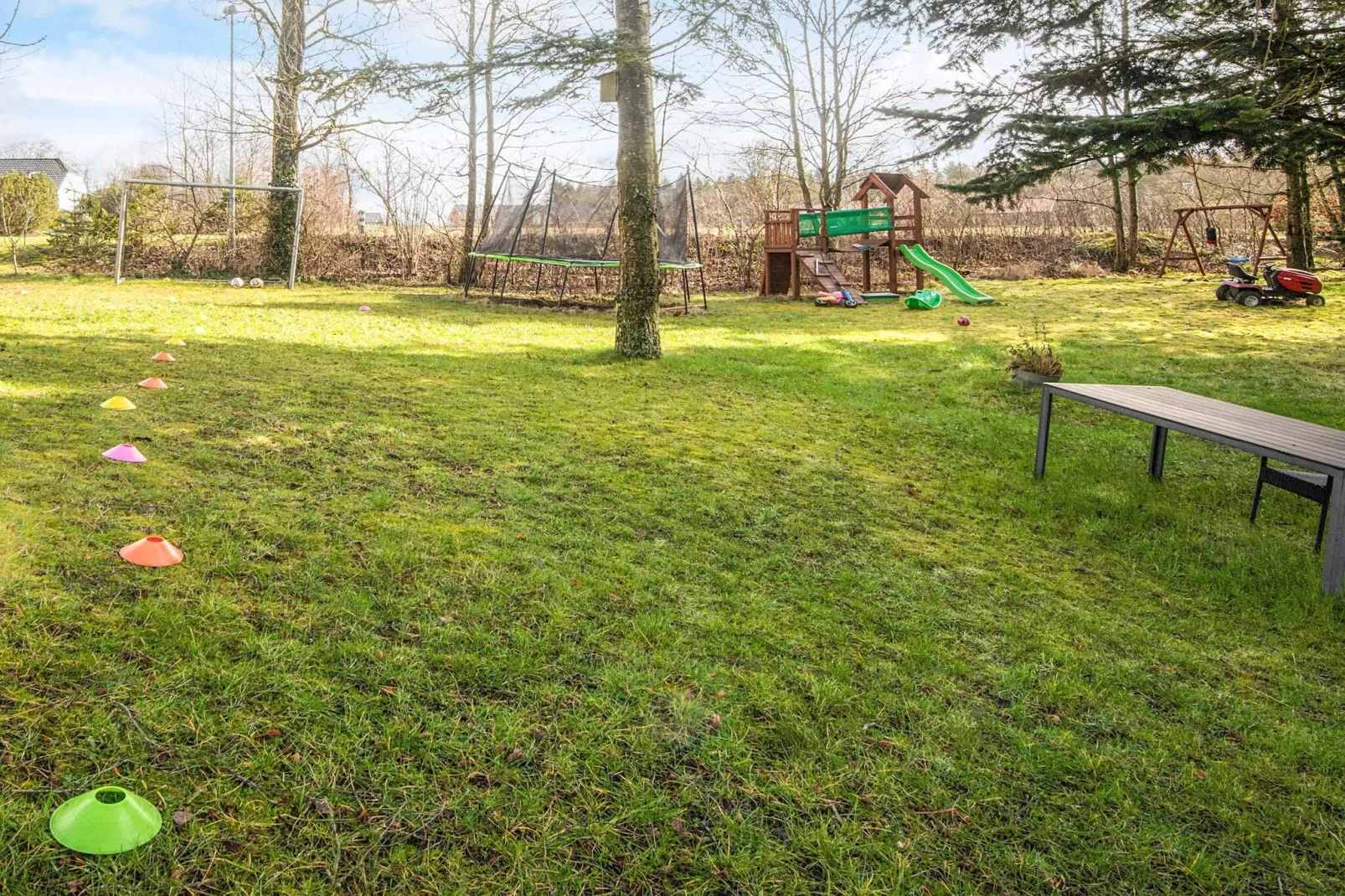 Rustig toevluchtsoord aan de rivier - Uitzicht