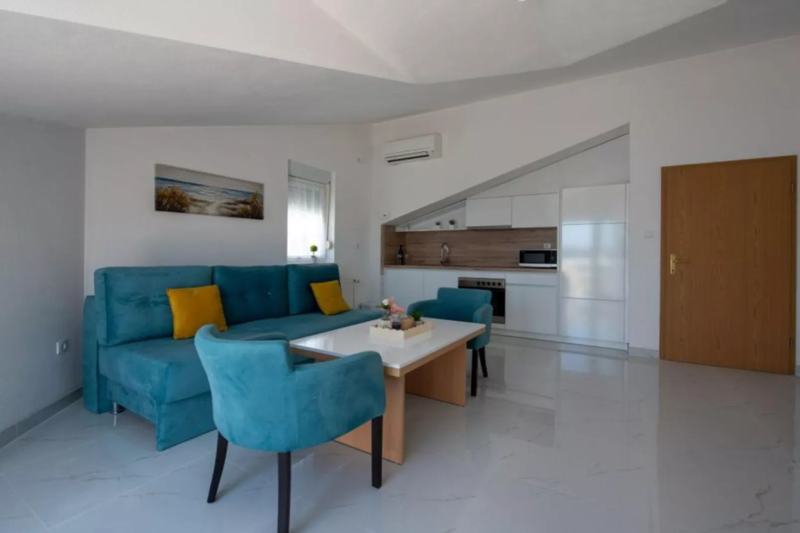 Villa Tomi -  Studio With Sea View (2)