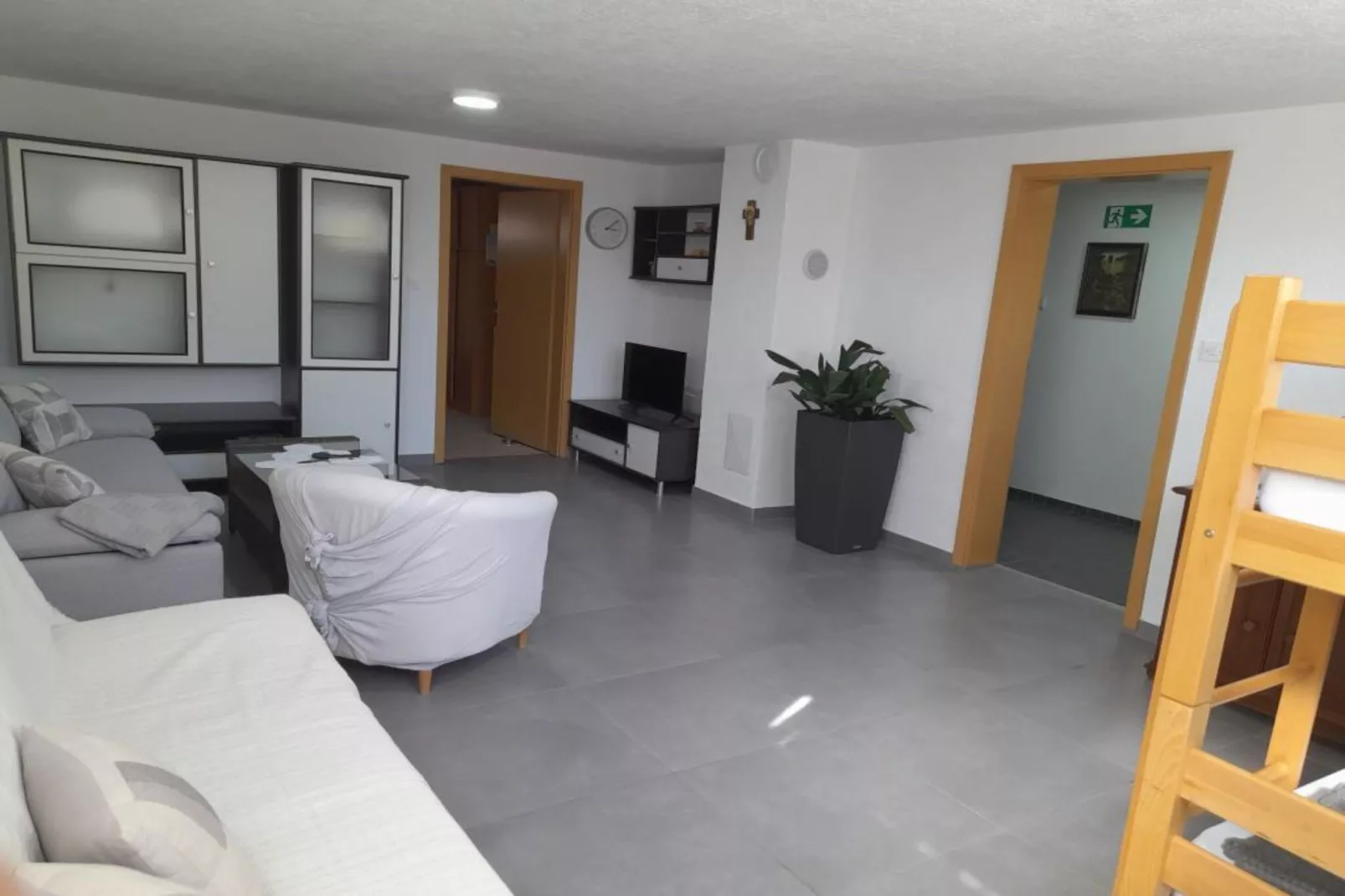Peaceful Apartments Harfa - Two Bedroom Apartment 3