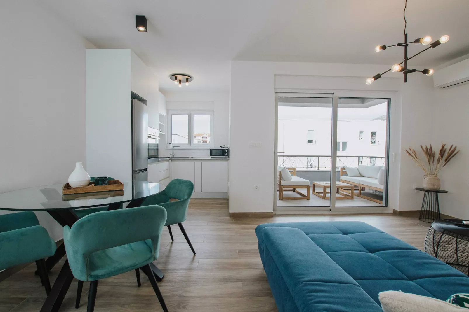 Spacious Luxury Trogir Apartments - Standard Two Bedroom Apartment (Nora) - Woonkamer