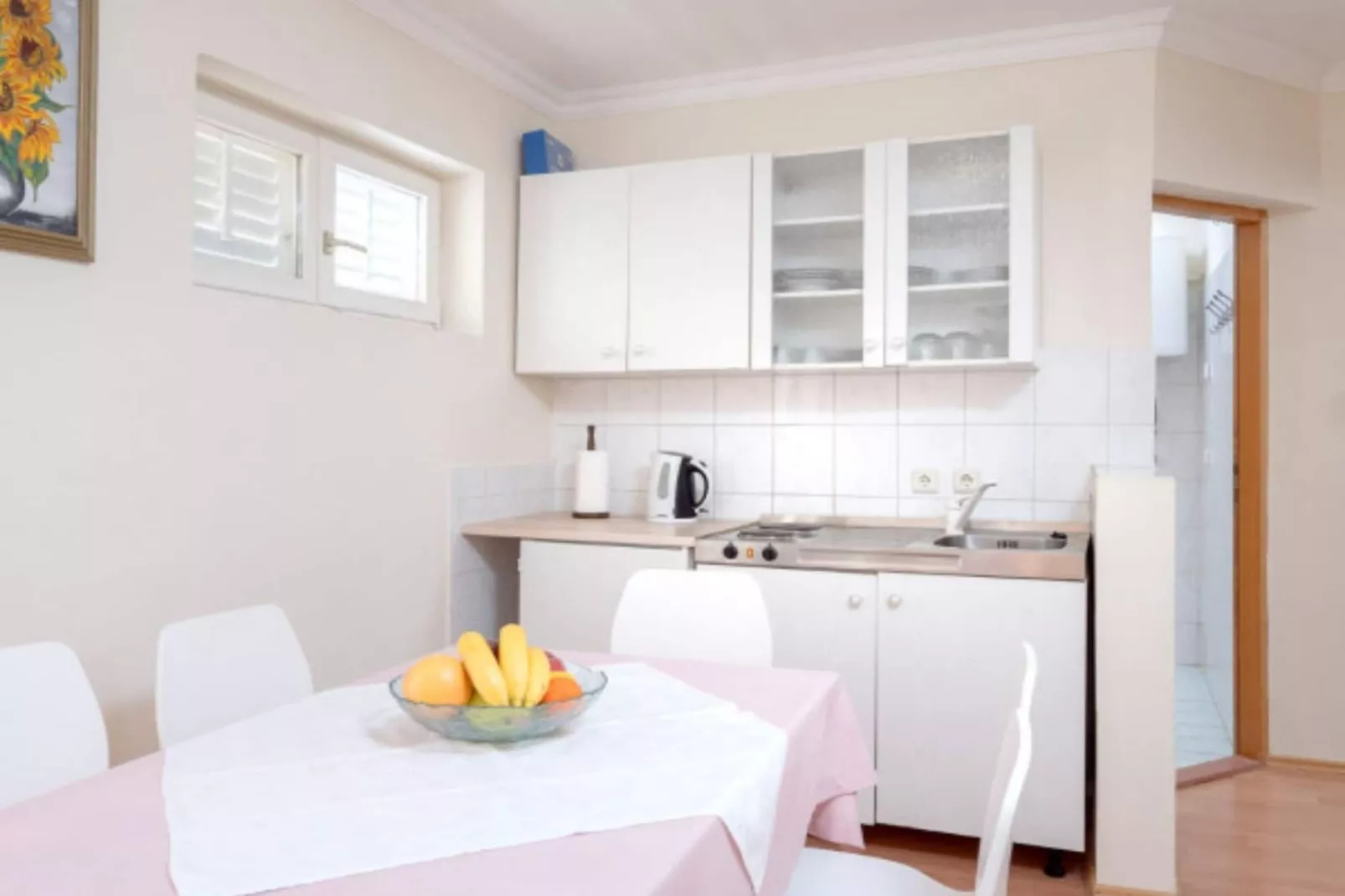 Two-Bedroom Apartment (A7) - Keuken