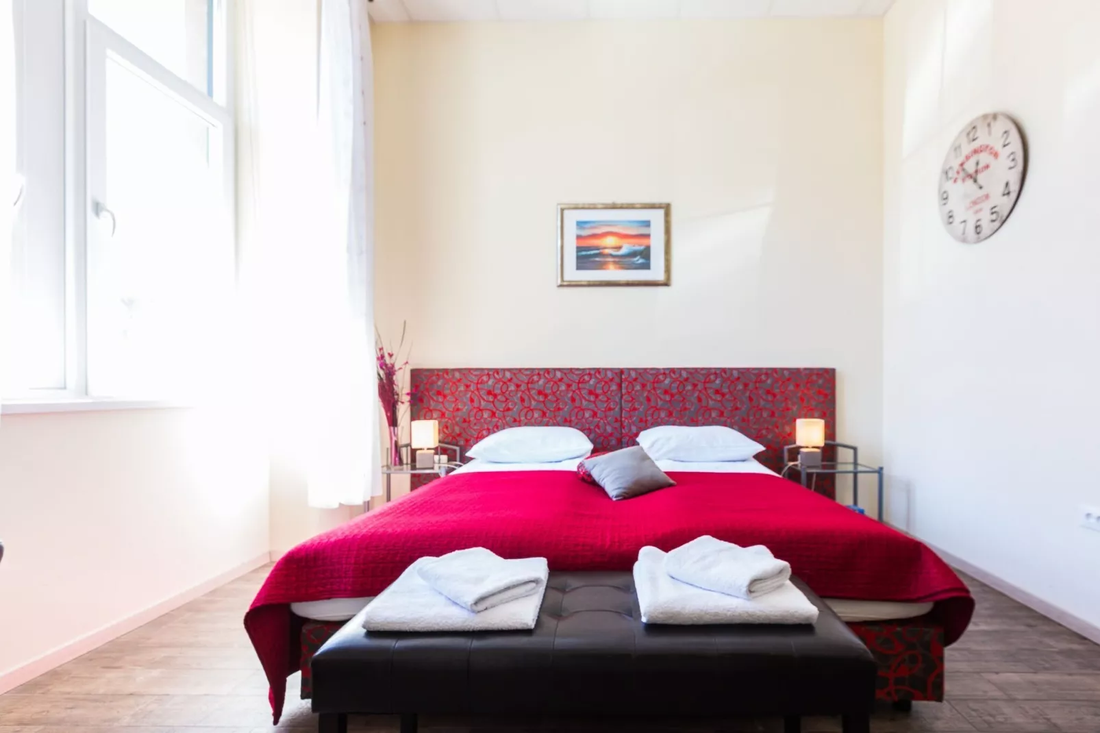 Charming and Historic Old Town Apartments - Double Room - Slaapkamer