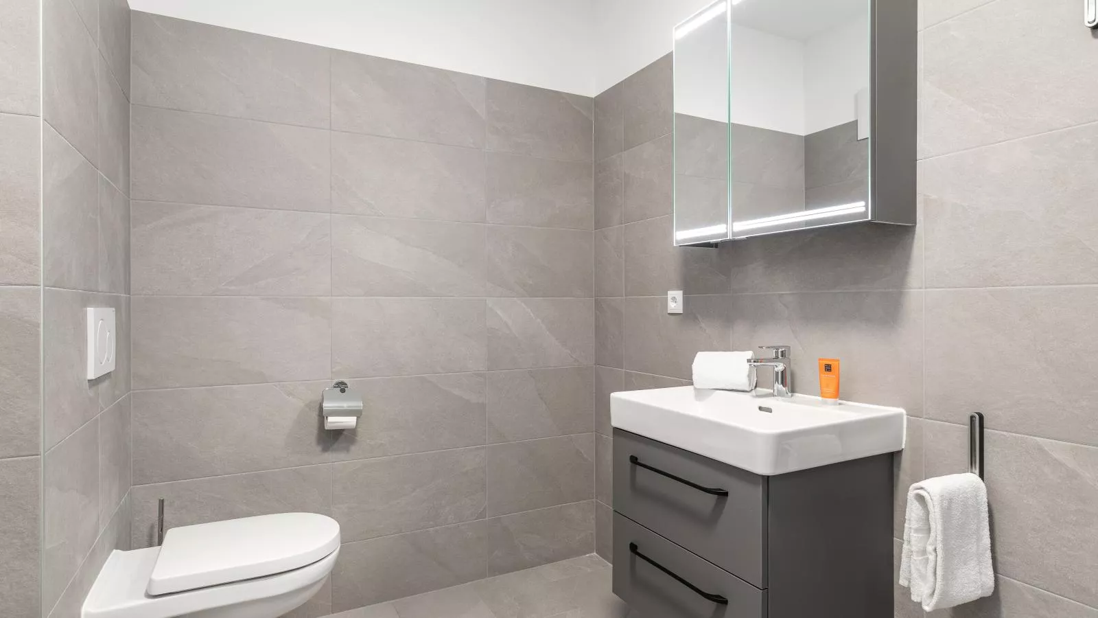 City Apartments Jenbach Top 4 - Badkamer