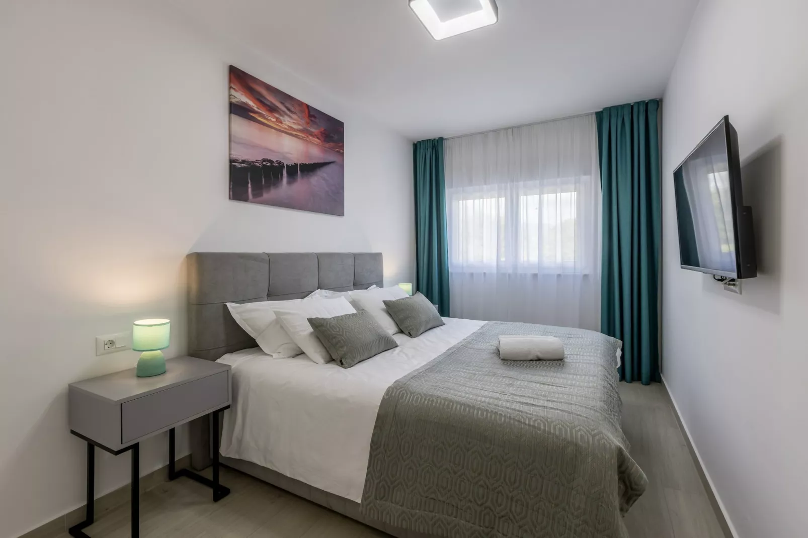 Scenic Kastel Luksic Apartments - Classic One Bedroom Apartment (owner sjever veći) - Slaapkamer