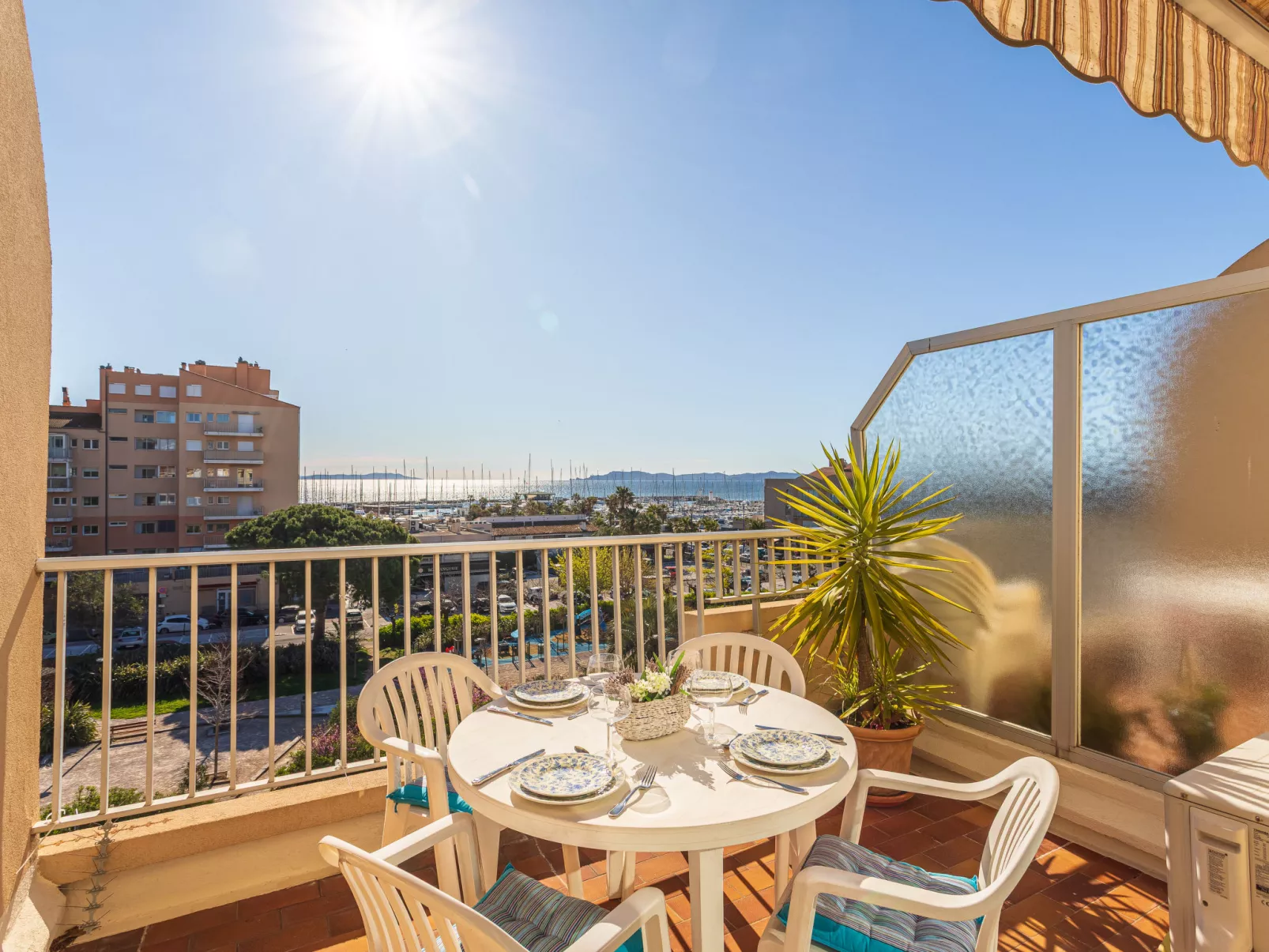 Port de La Gavine - Buiten