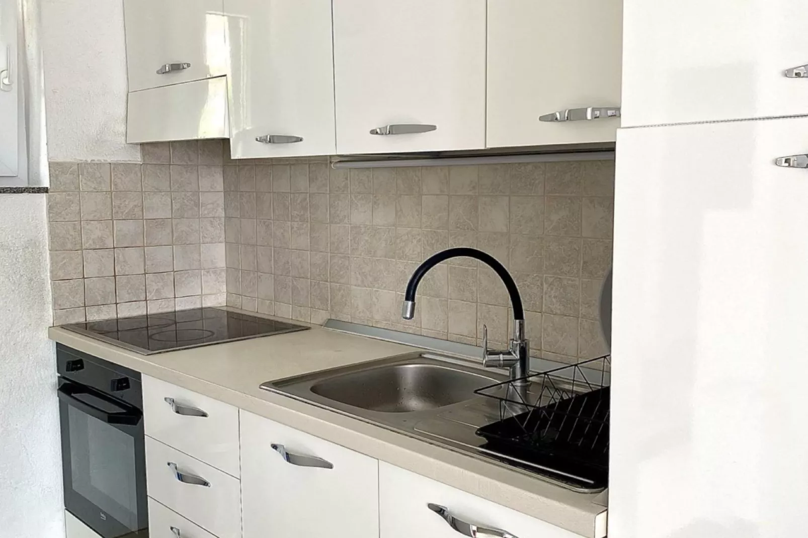 Luxury Lovran Apartments with Swimming Pool - Standard One Bedroom Apartment - Keuken