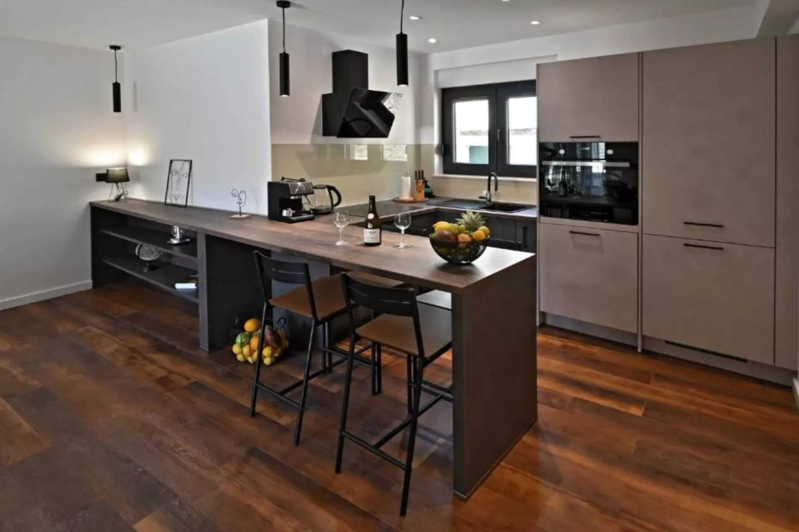 Luxury Slatine Apartments with Terrace and Garden - One Bedroom Apartment with Terrace - Keuken