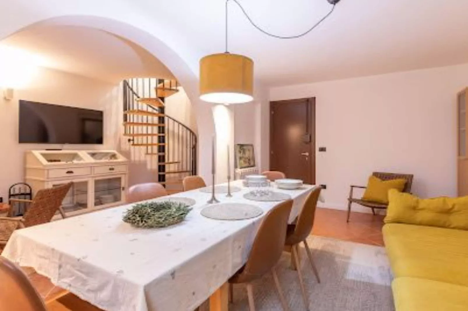 Casa San Antonio - Two Bedroom Apartment - Woonkamer