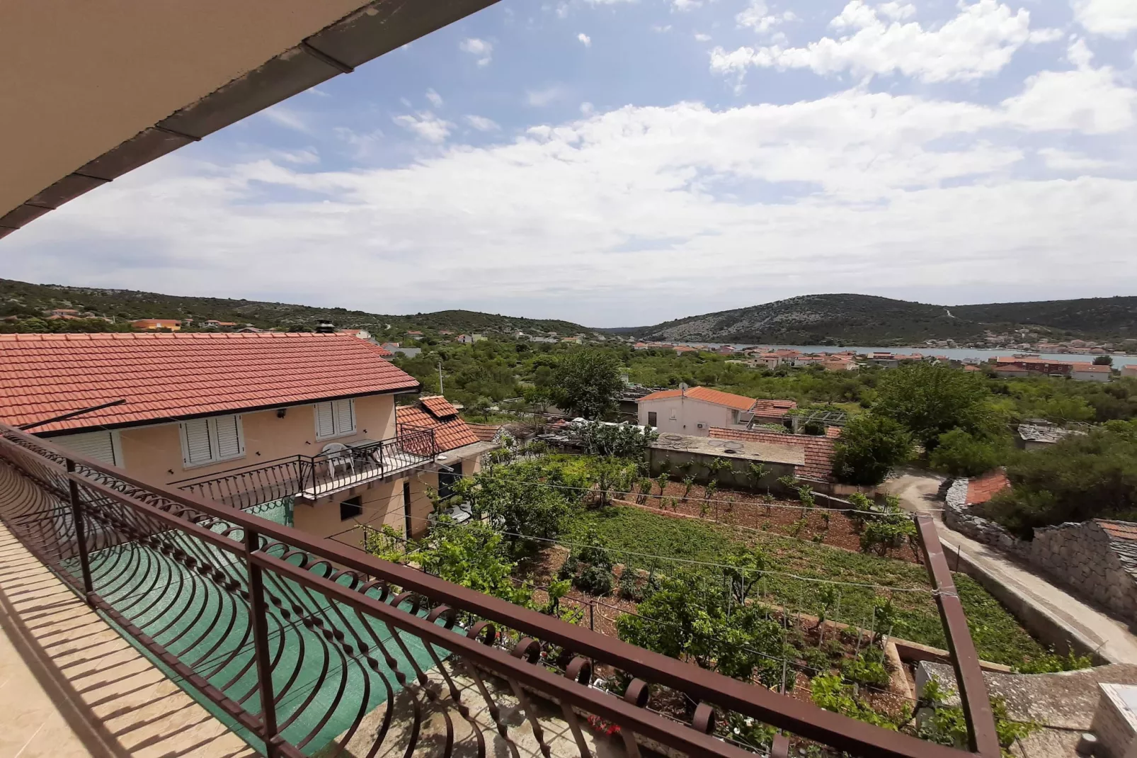 Cozy Apartments with Private Balcony Vinisce - Standard One Bedroom Apartment (Owner II) - Terrasbalkon