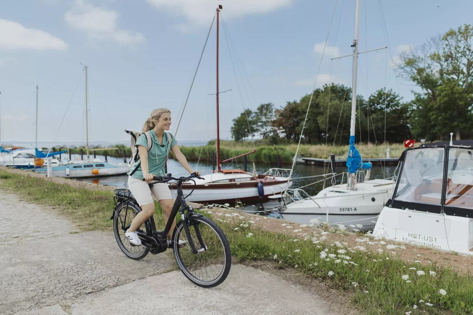 Moderne kelder met vloerverwarming - Buitenlucht