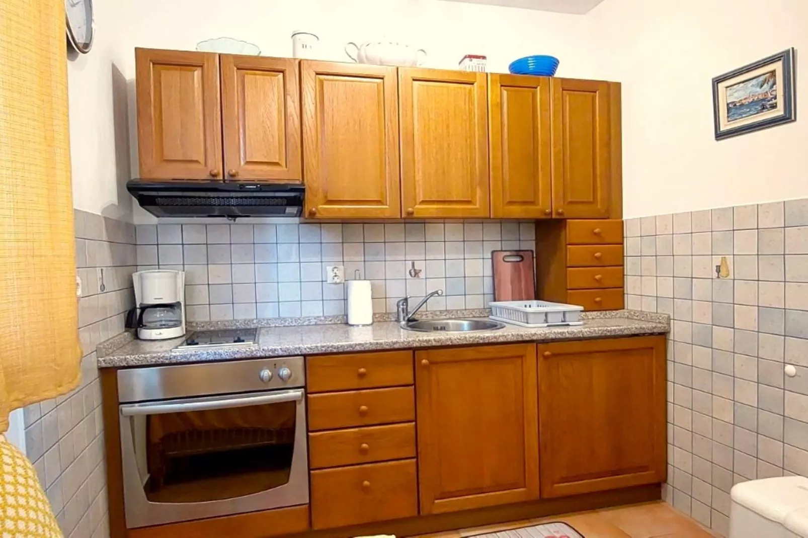 Charming Crikvenica Beachfront Apartment - One Bedroom Apartment - Keuken