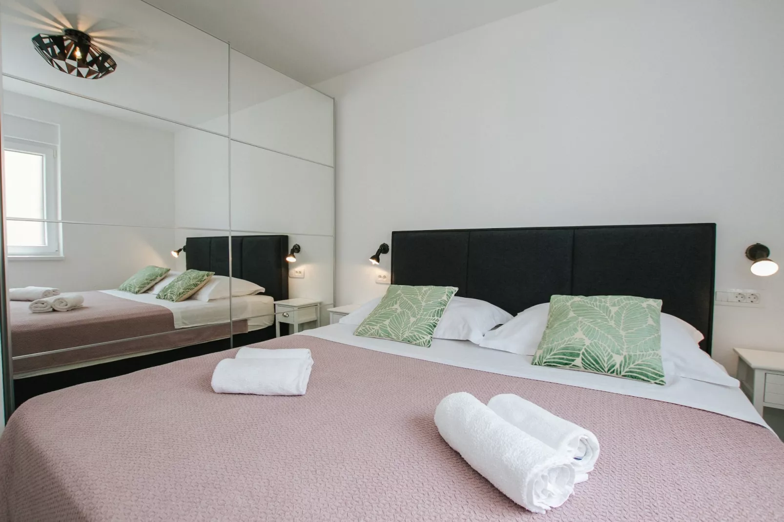 Spacious Luxury Trogir Apartments - Comfort Two Bedroom Apartment (Marin 3) - Slaapkamer