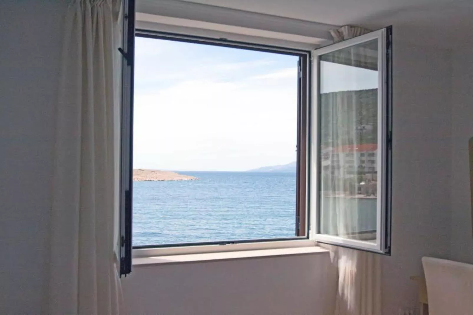 Beachfront Apartments Tamarix - Studio Apartment 2 - Buitenlucht