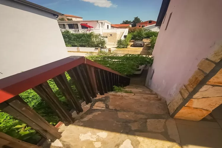 Apartment Kostanjevac - Two Bedroom Apartment with Terrace and Sea View - Faciliteiten