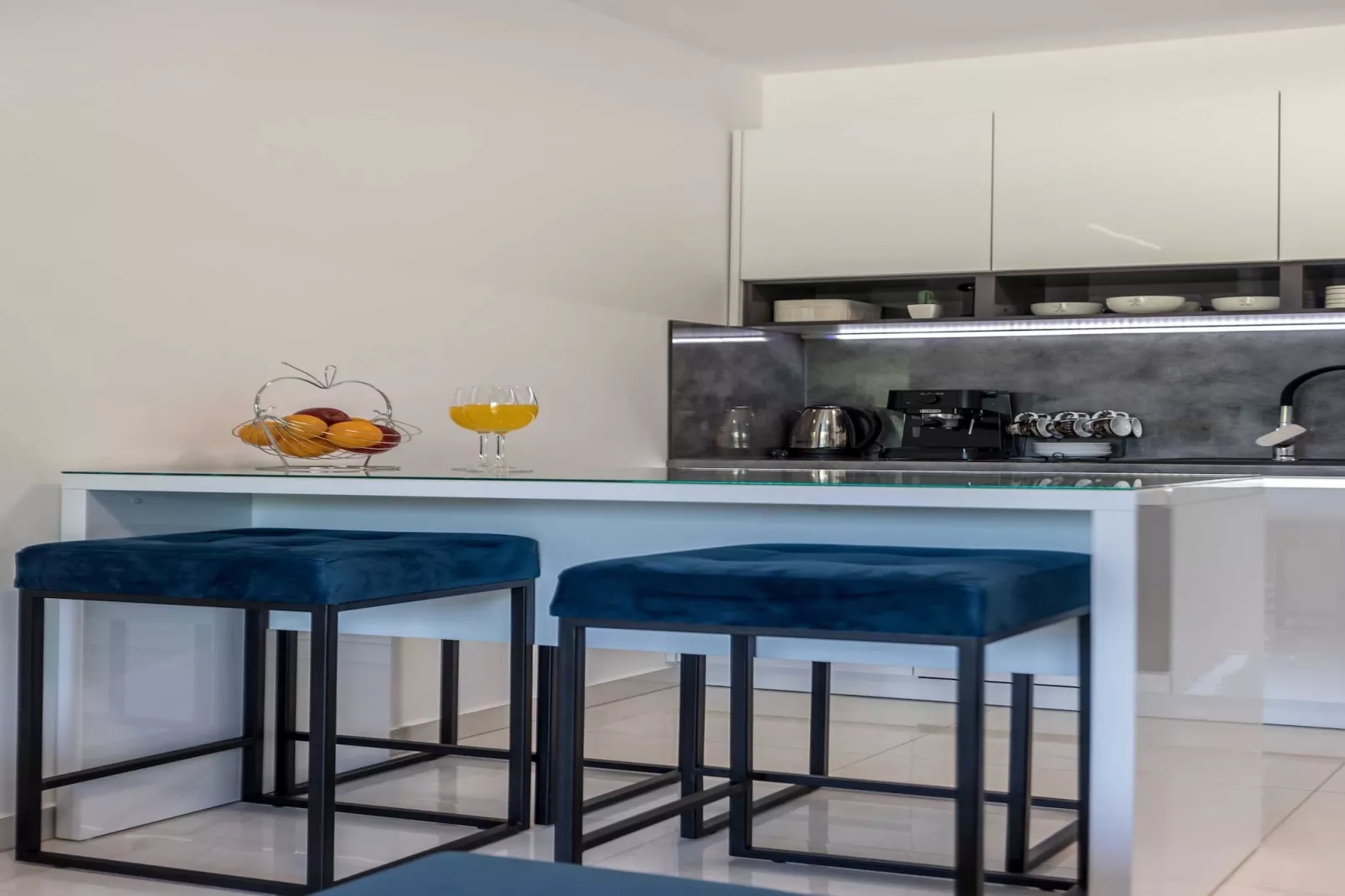Scenic Kastel Luksic Apartments - One Bedroom Apartment (owner sjever manji) - Keuken