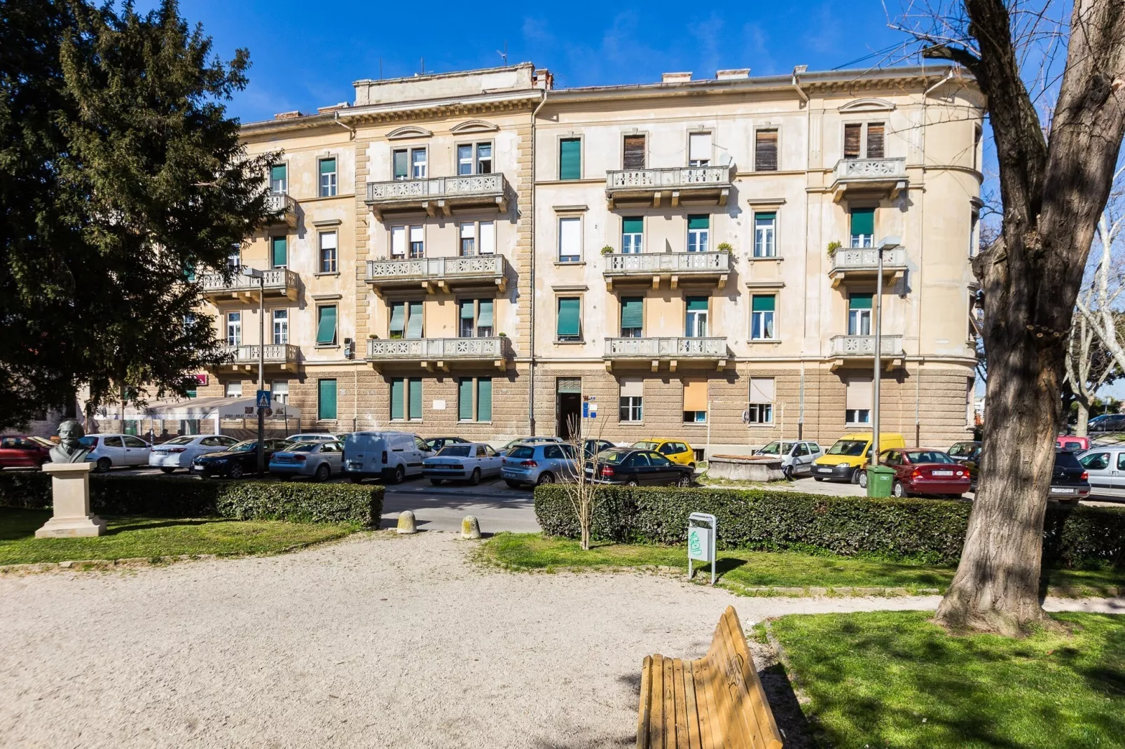 Charming and Historic Old Town Apartments - Double Room - Buitenlucht