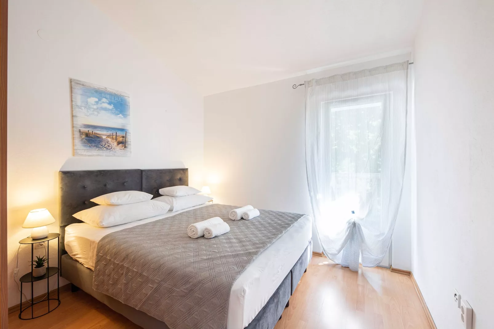 Spacious Prgomet Retreat with Private Pool, Fitness Centre, and Garden - Three Bedroom Villa - Slaapkamer