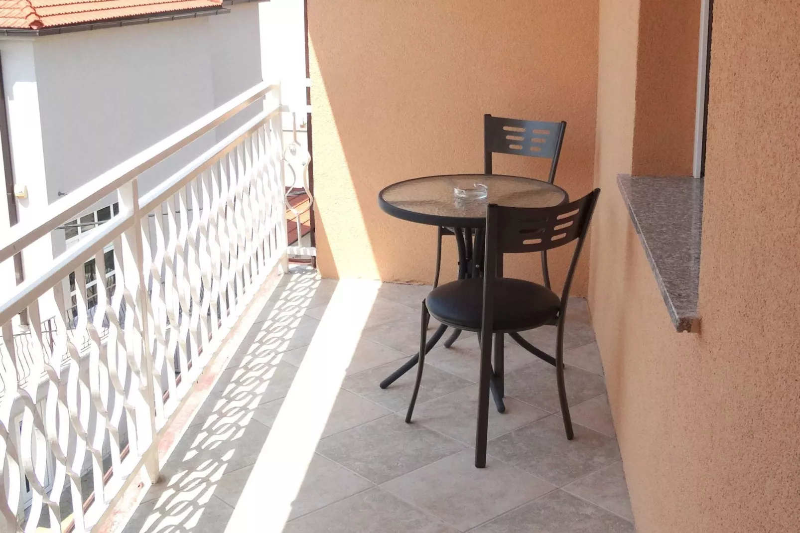 Scenic and Sunny Apartments with Sea View and Balcony - Two Bedroom Apartment with Balcony (owner veliki) - Terrasbalkon