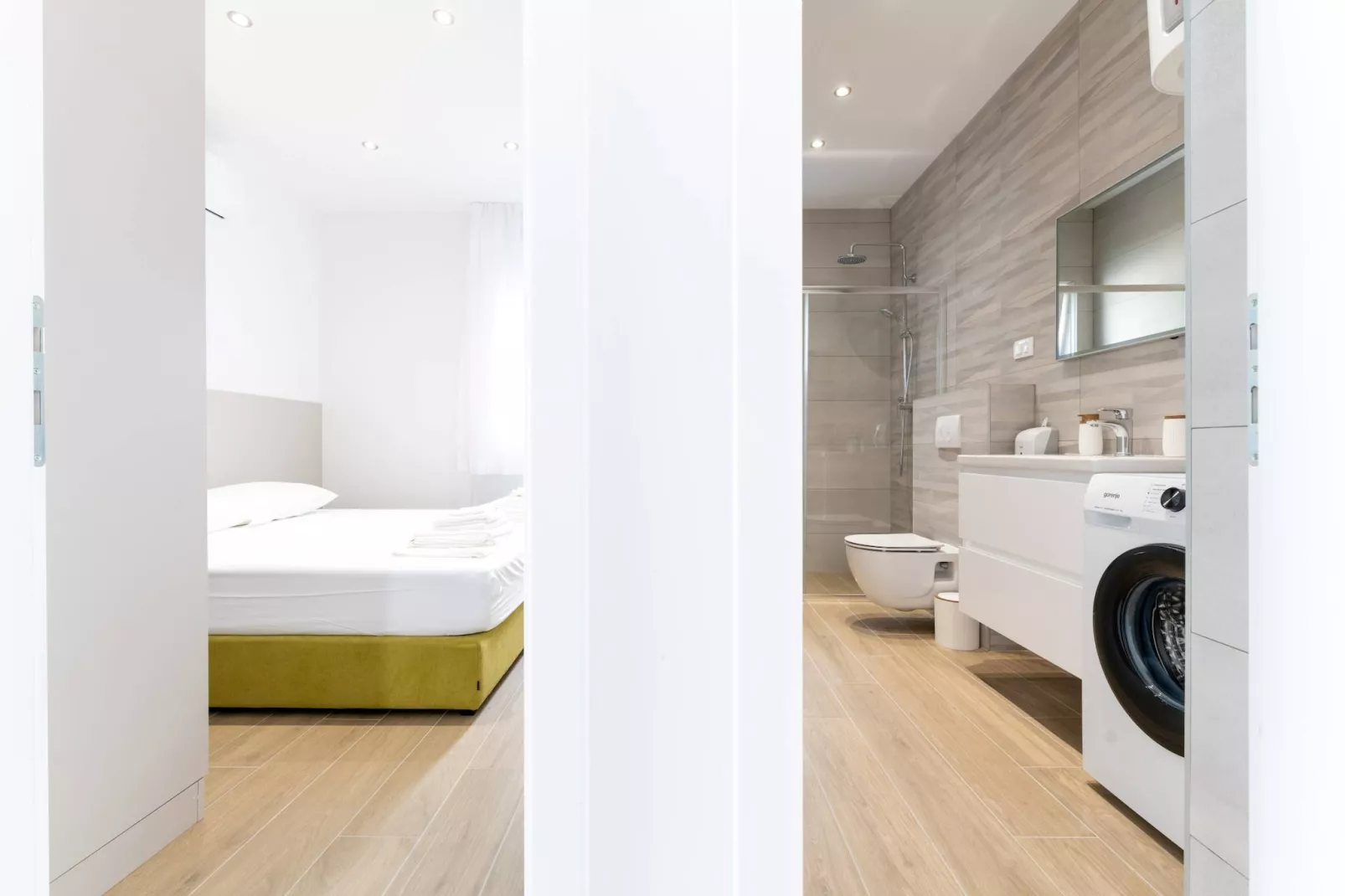 Luxury Living at Horizon Retreat - Premium Two Bedroom Apartment (owner West S5) - Badkamer