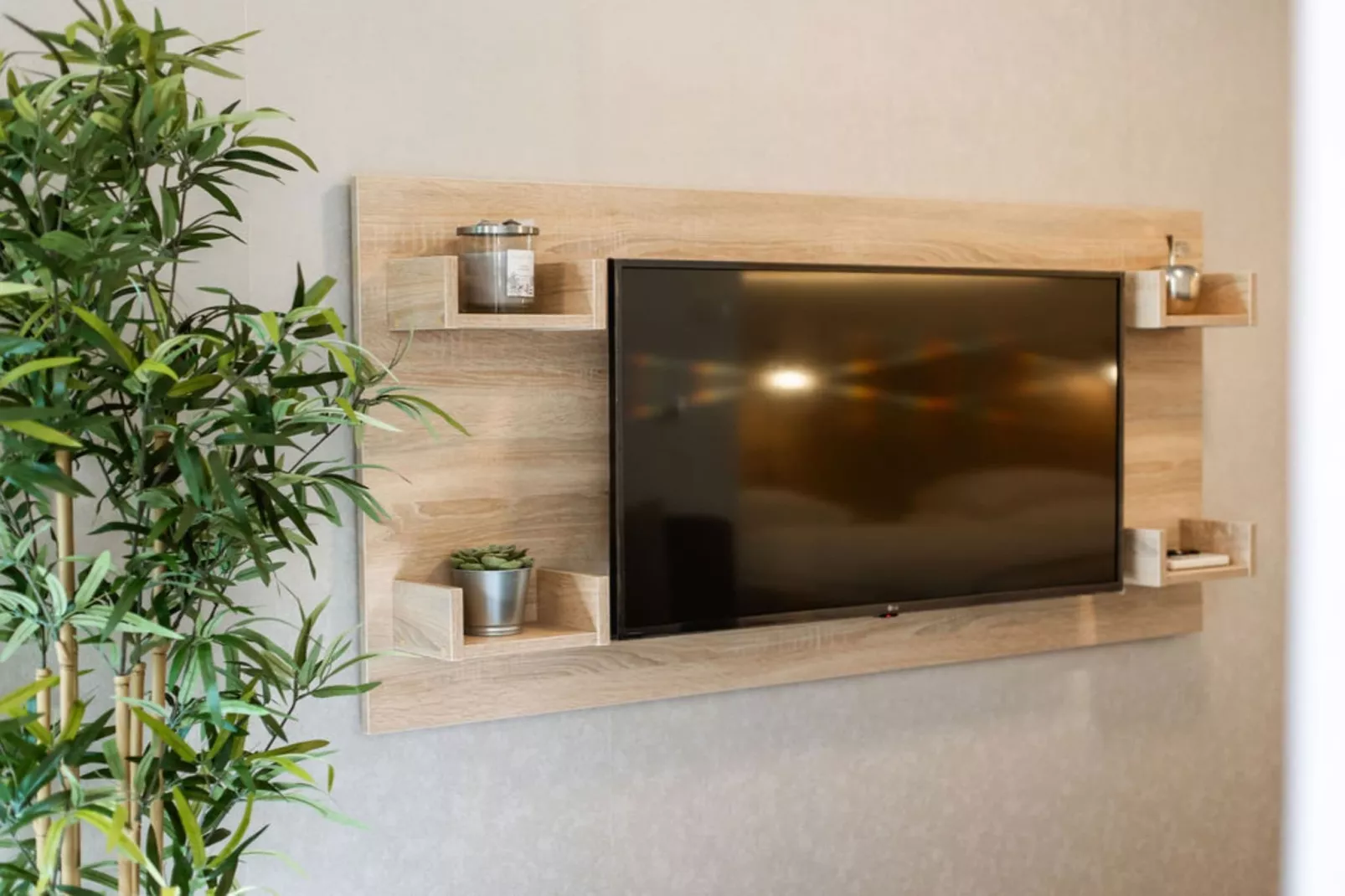 Stylish Apartments with Osijek Near Top Attractions - Standard Studio Apartment  - Maks 3 - Woonkamer