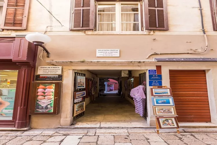 Secret & Stylish Hideaway Apartments Zadar Old Town - Double Room (owner Mila Room) - Buitenlucht
