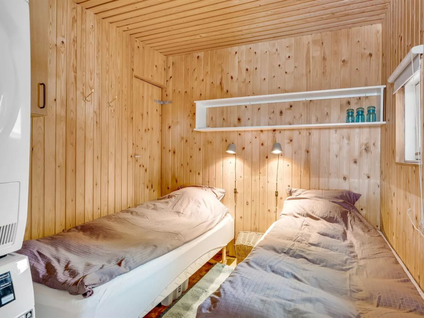 "Dimo" - 75m to the fjord - Binnen