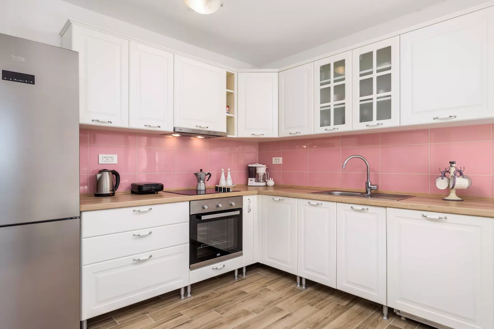 Wonderful Labin Villa with Private Pool and Sea Views - Three Bedroom - Keuken