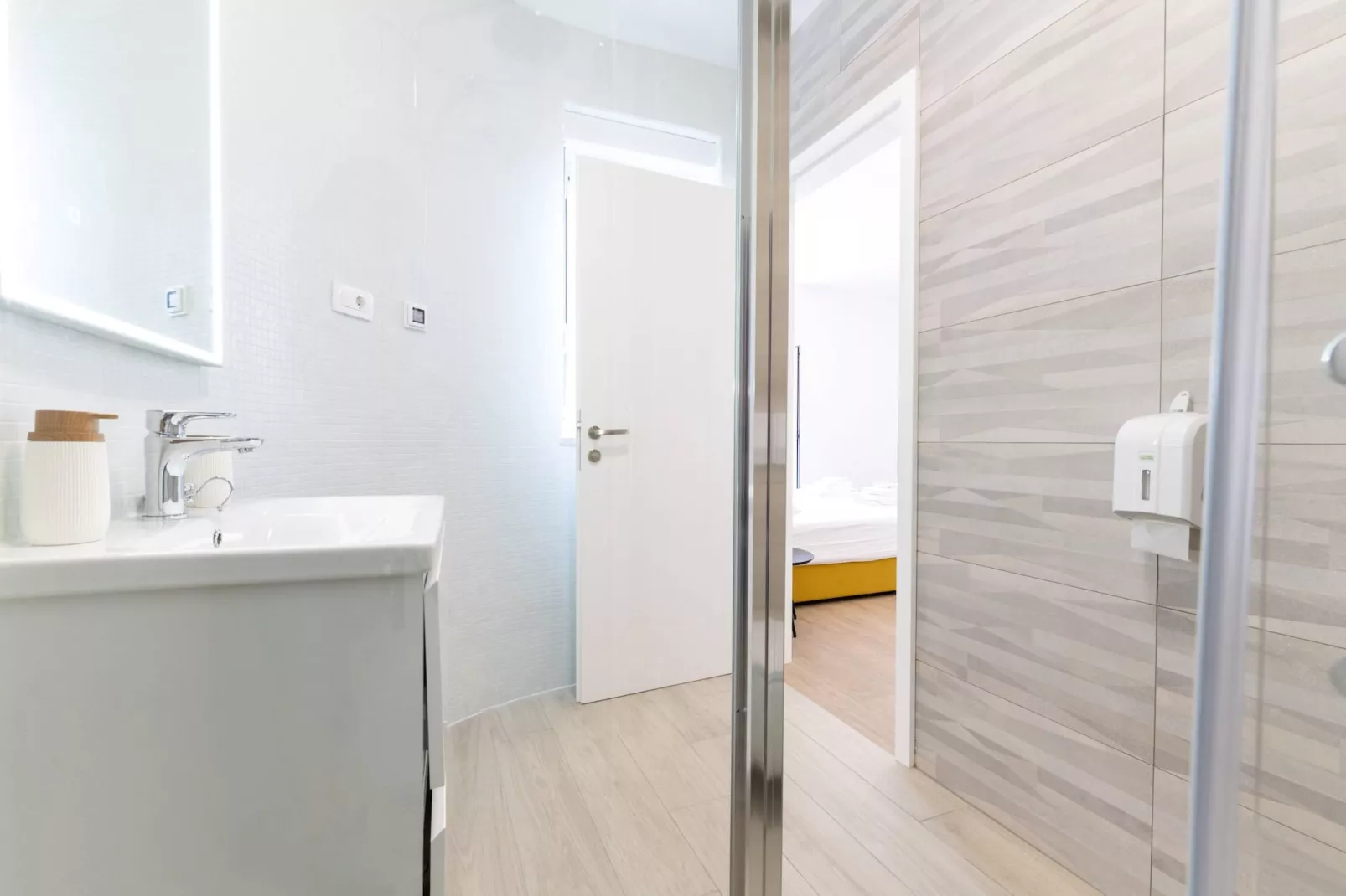 Luxury Living at Horizon Retreat - Three Bedroom Apartment (owner Central S1) - Slaapkamer