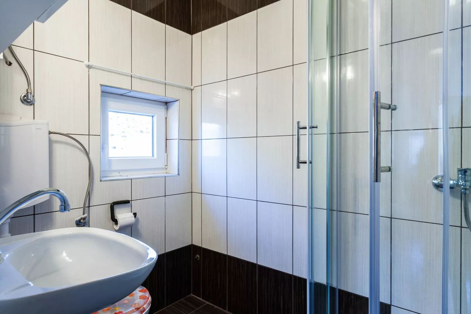 Cozy Apartments in Zadar with Sea and Mountain Views - Studio Apartment (owner 2) - Badkamer