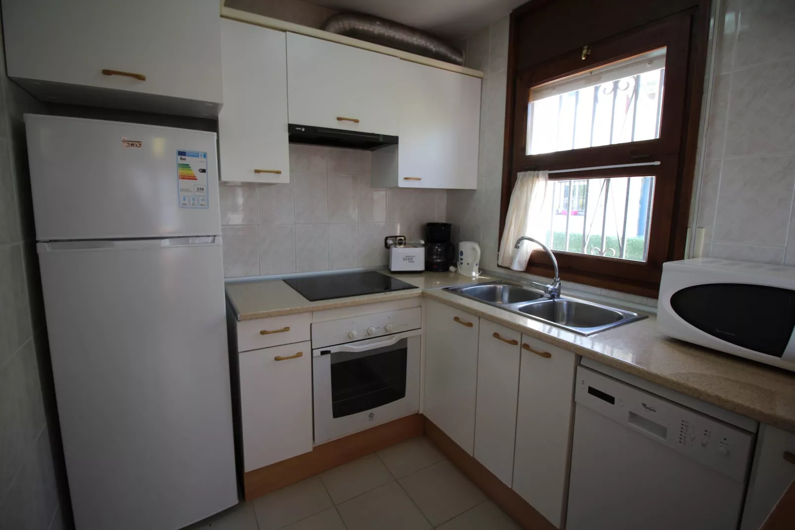 0191-SANT MAURICI 182 - Keuken