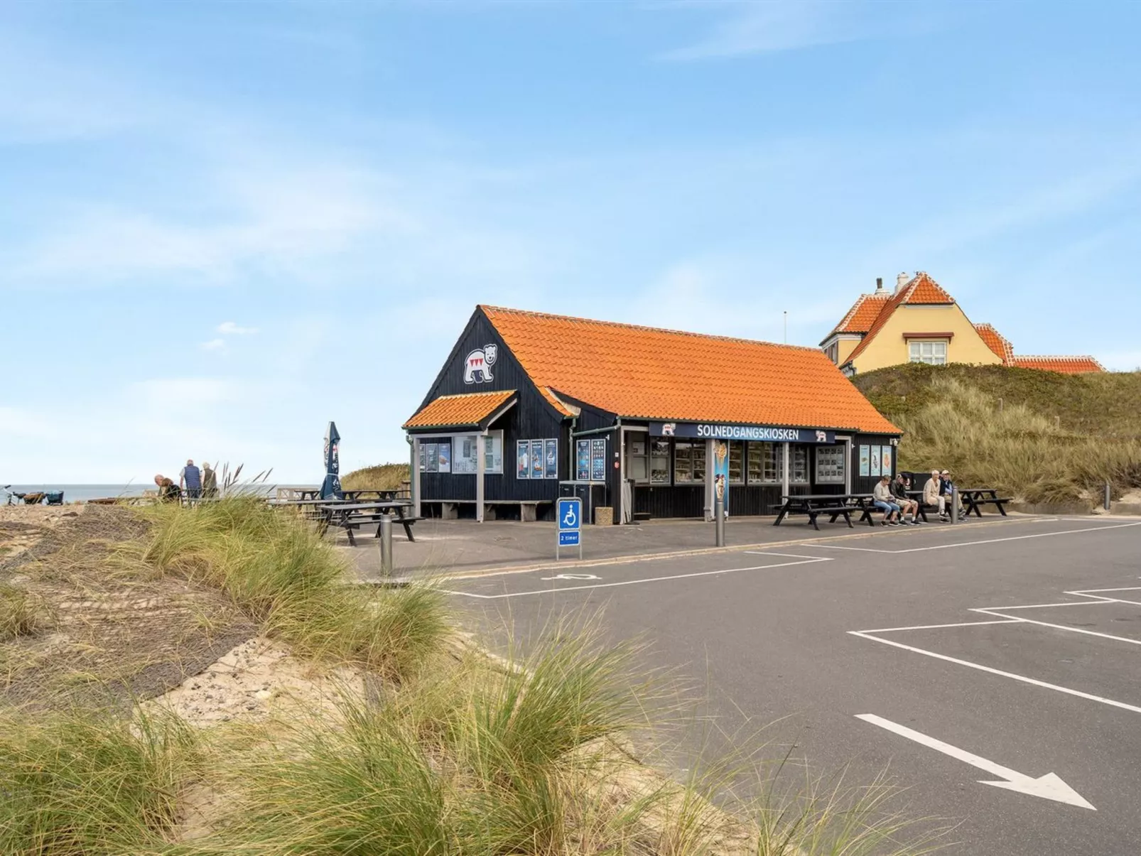 "Annrike" - 900m from the sea - Buiten