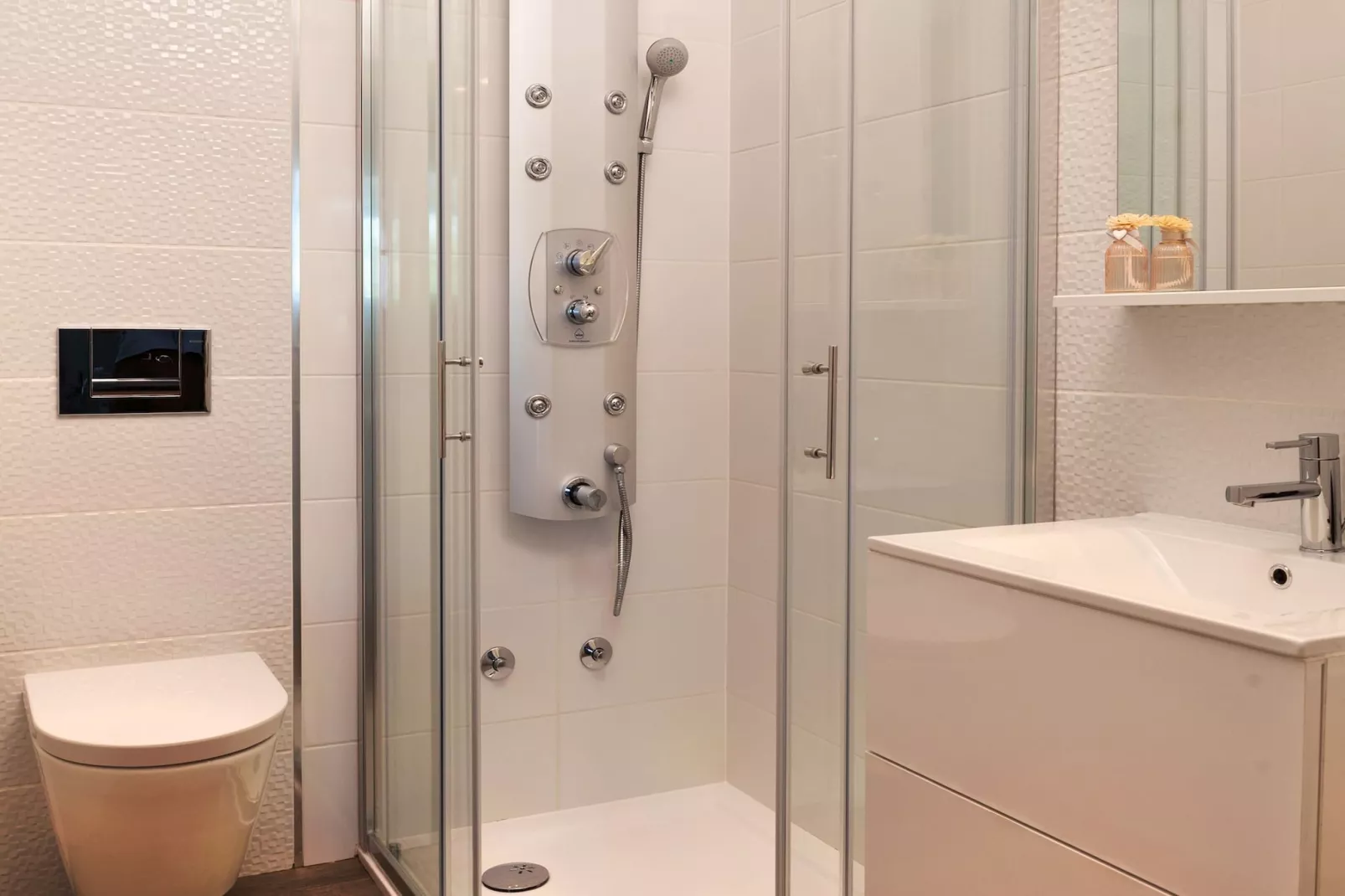 Splendid Beachfront Medveja Apartments - Deluxe Two Bedroom Apartment with Terrace and Sea View - Badkamer