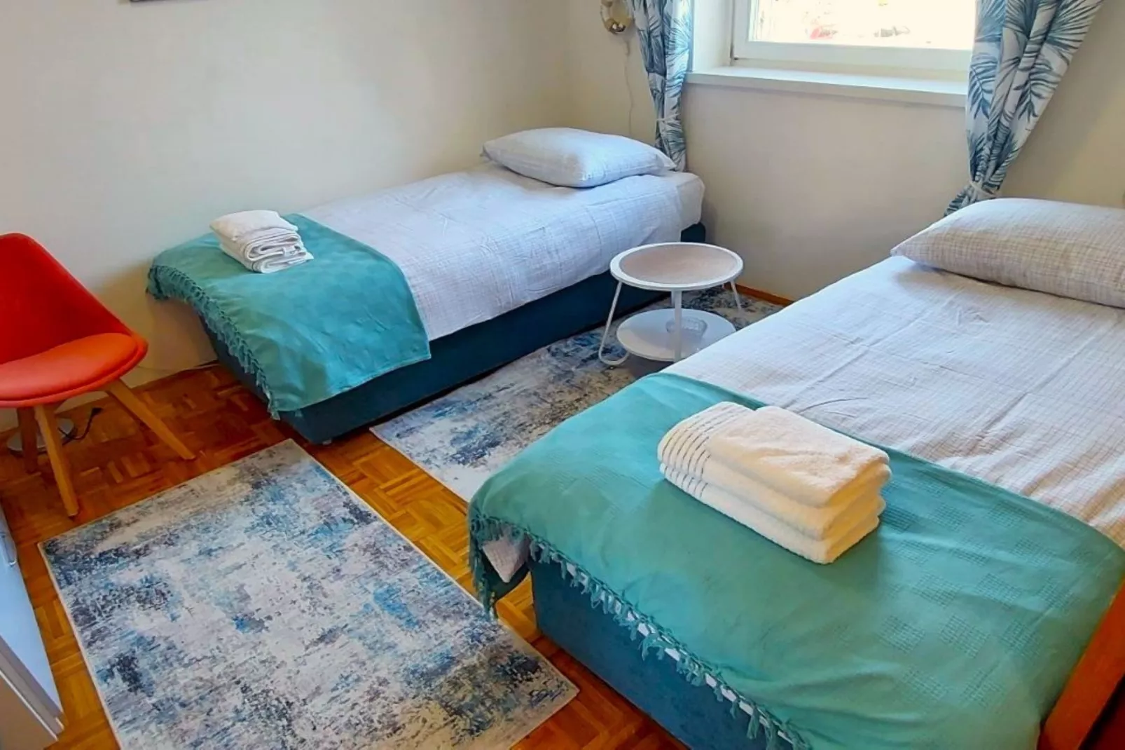 Charming Crikvenica Beachfront Apartment - One Bedroom Apartment - Slaapkamer