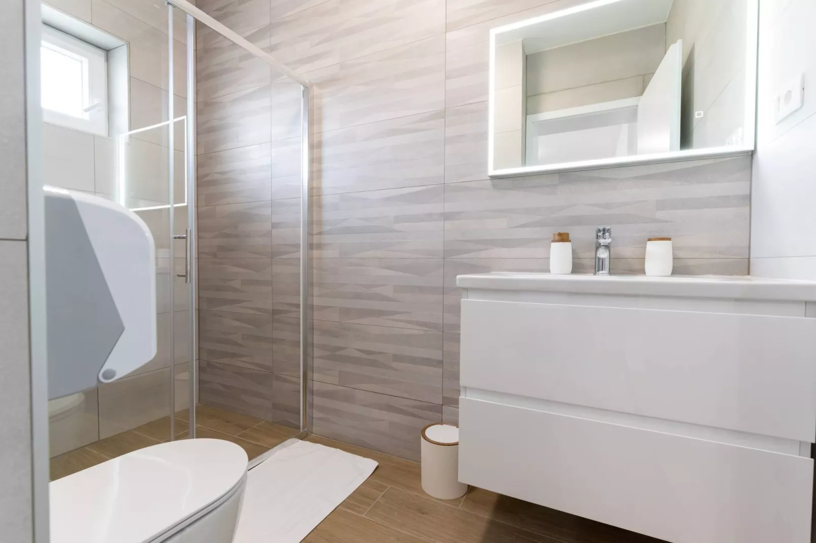 Luxury Living at Horizon Retreat - Comfort Three Bedroom Apartment (owner Central S8) - Badkamer