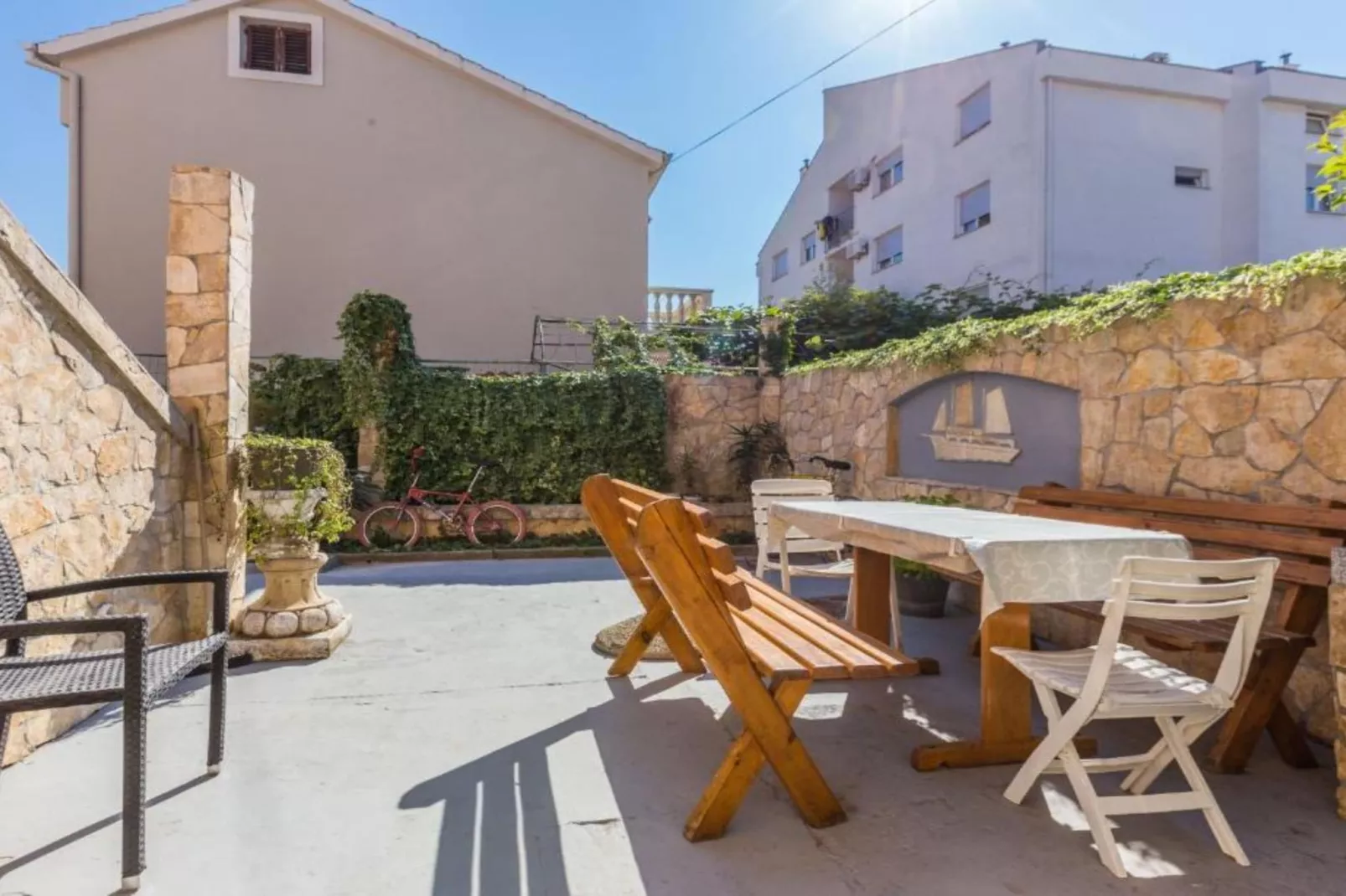 Modern Apartments in Zadar with Private Terrace - Studio Apartment with Terrace - Terras