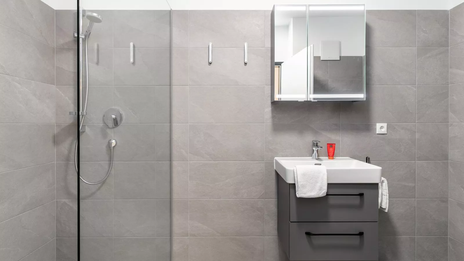City Apartments Jenbach Top 9 - Badkamer