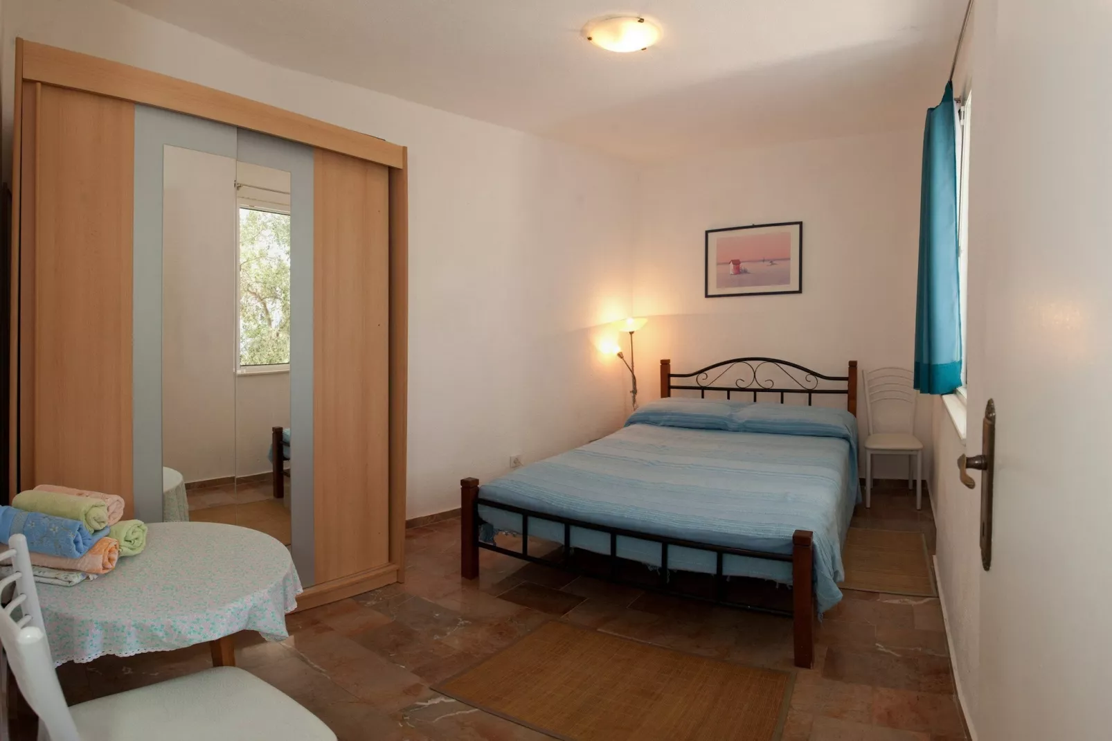 Wonderful Visinisce Apartments with Terrace and Sea Views - Standard Three Bedroom Apartment (Owner 2) - Slaapkamer