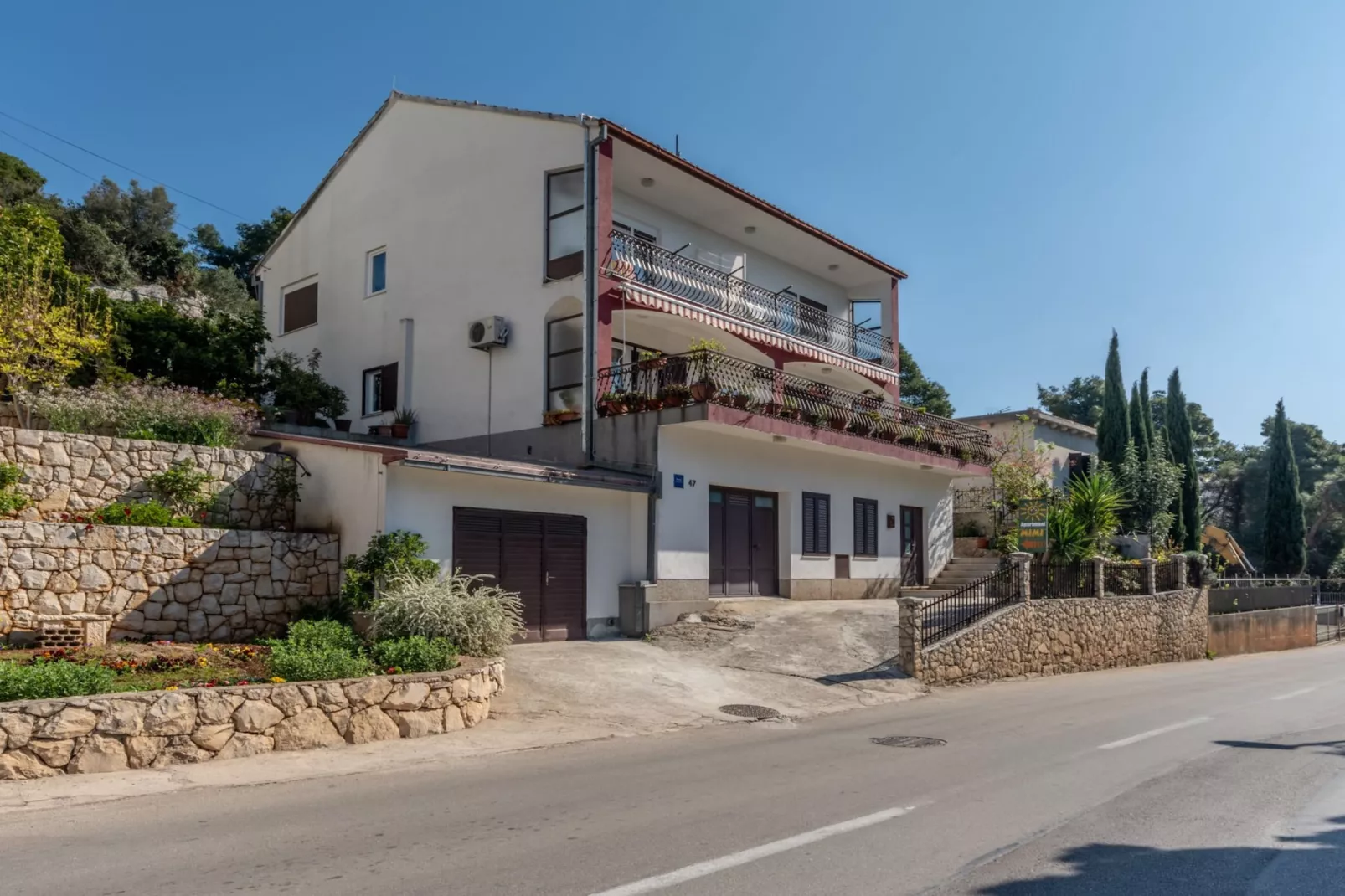 Charming Trogir Apartments with Balcony - One Bedroom Apartment with Balcony - Buitenlucht