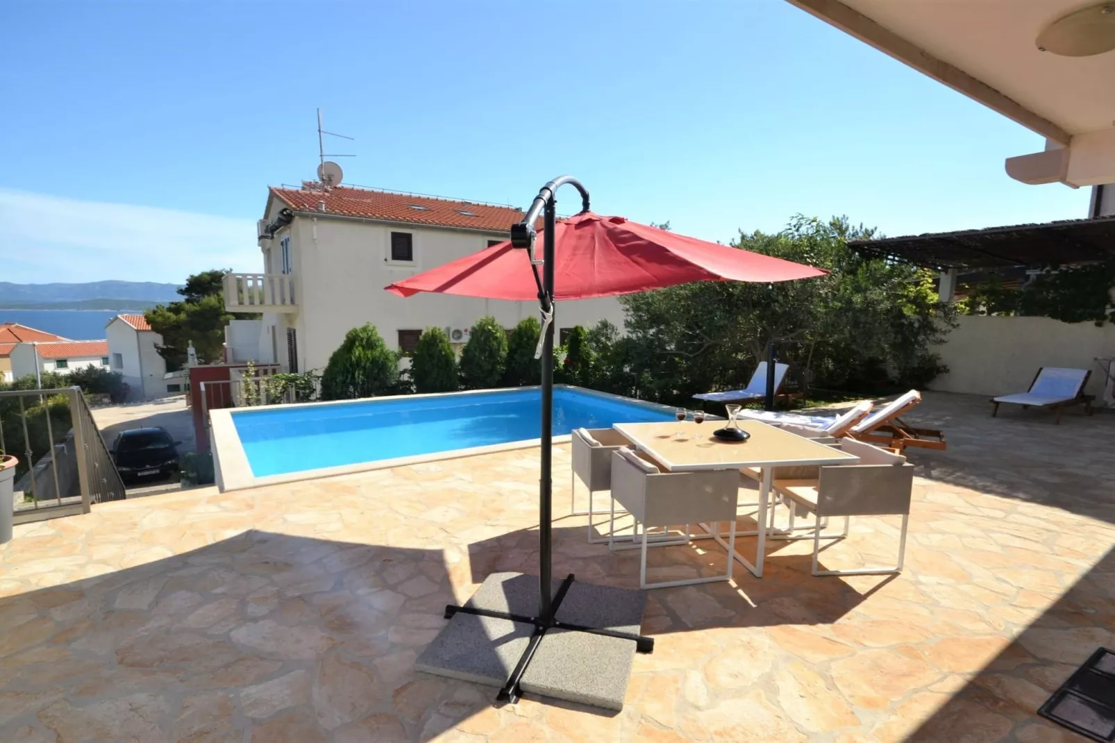 Marvelous Escape Bol Island Villa with Pool - Three Bedroom Villa with Pool - Zwembad