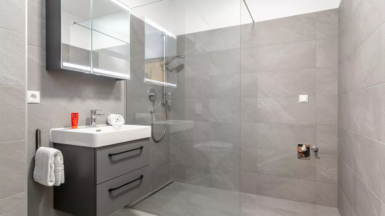 City Apartments Jenbach Top 7 - Badkamer