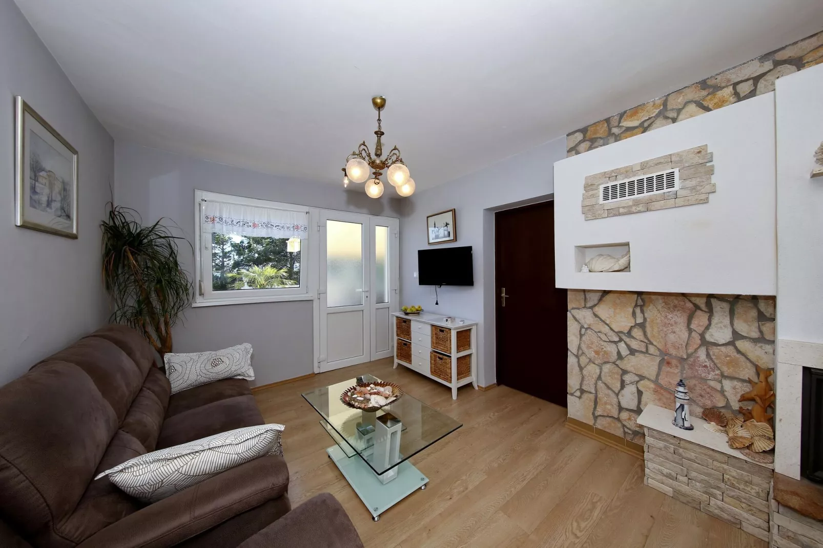 Holiday House Danica-Woonkamer