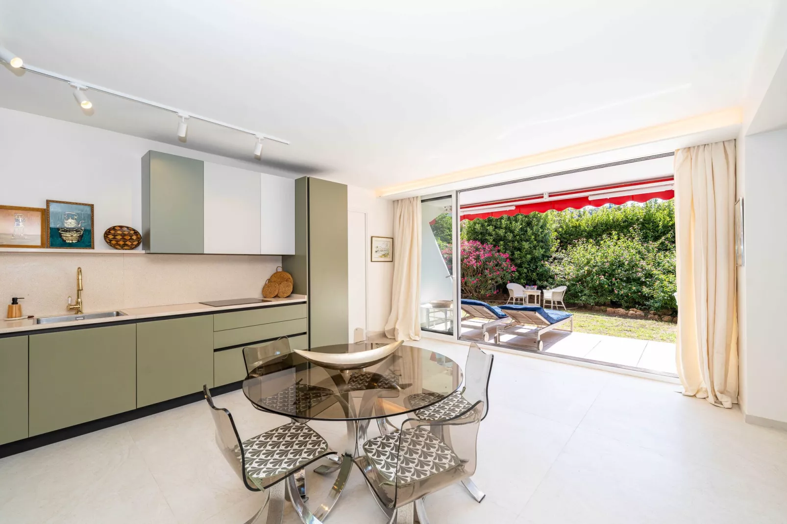 FM-42-MONTFLEURY - Niet-getagd