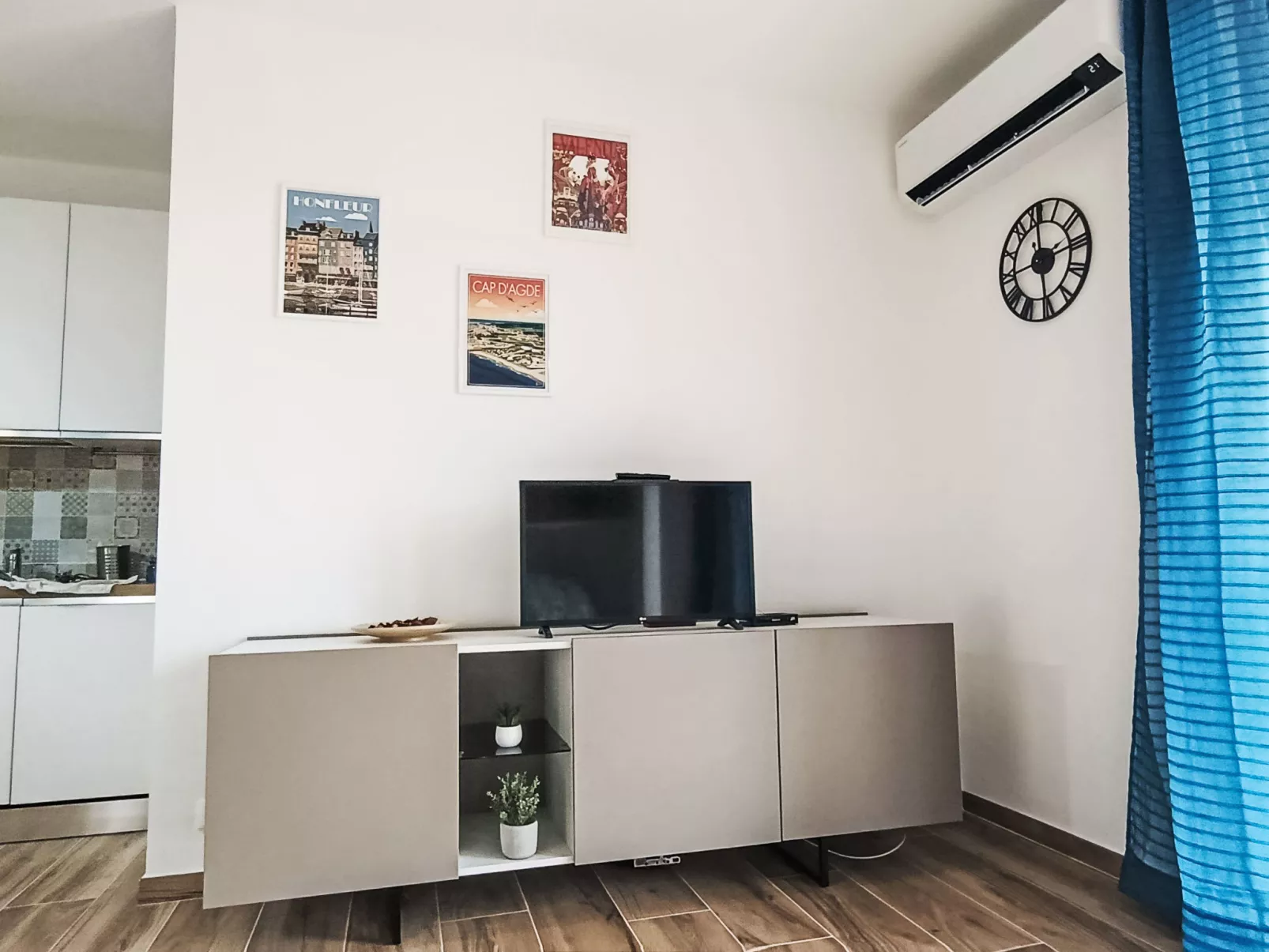 Titti e Giba - Binnen