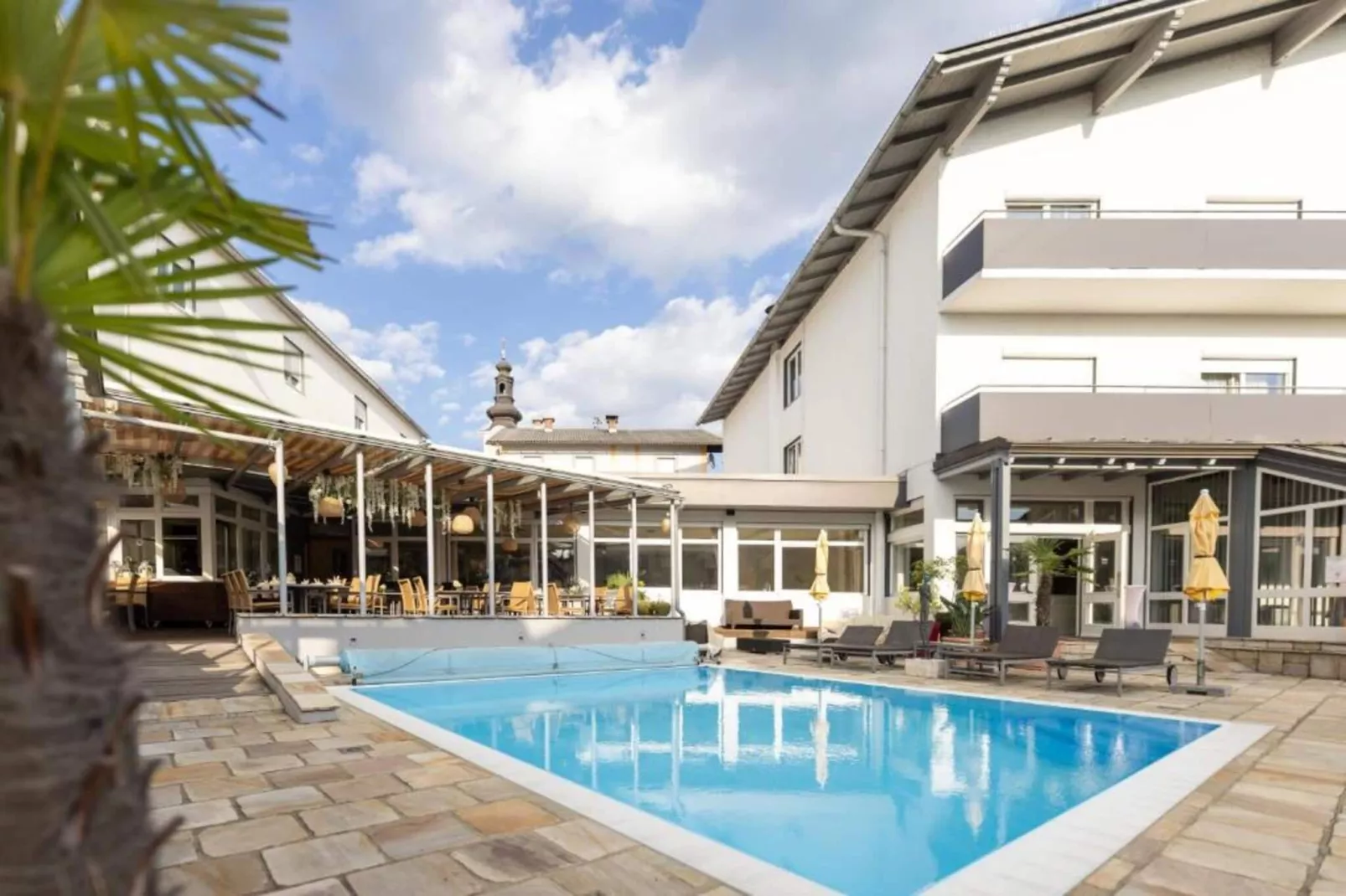 Hotel Landliebe - Double Room with Balcony - Buitenkant zomer